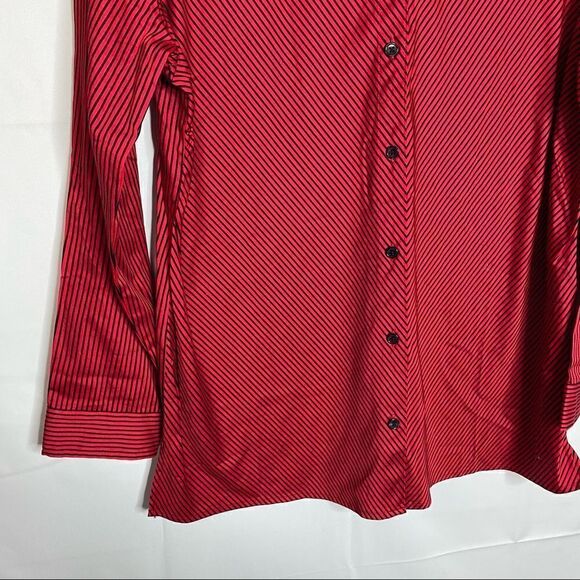 Chico's Red and Black Striped Button-Up Shirt (Size 1) - Picture 4 of 7